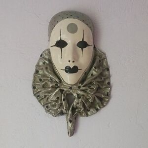 Clown Mask with Ruffled Collar